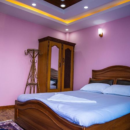 Homestay Book Now Катманду Экстерьер фото