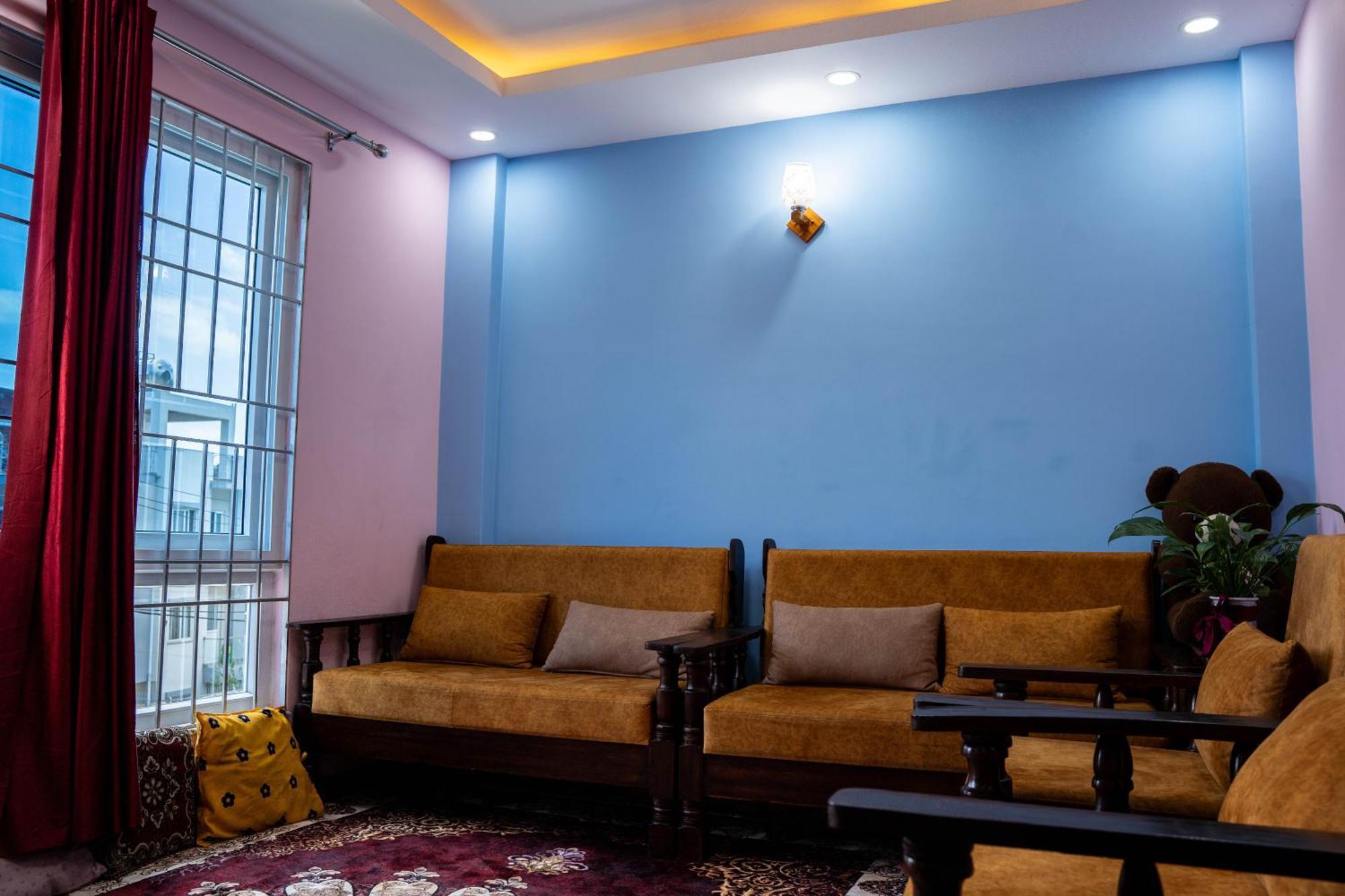 Homestay Book Now Катманду Экстерьер фото